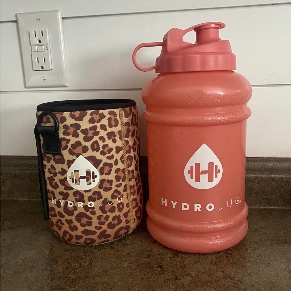 Hydrojug with Leopard Sleeve